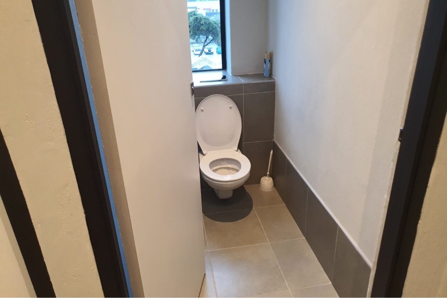 To Let commercial Property for Rent in Newton Park Eastern Cape